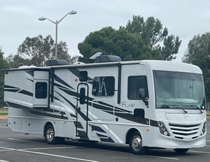 Fleetwood RV Flair 32S