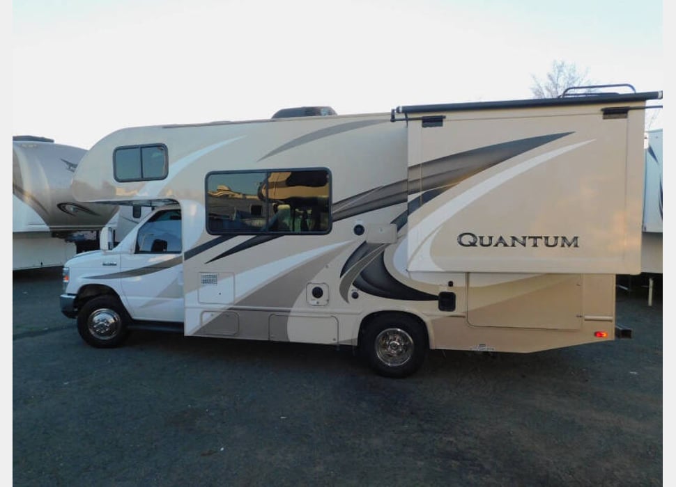 Class C Motor Home rentals in Reno