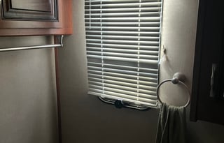 2016 Holiday Rambler Vacationer 35DK