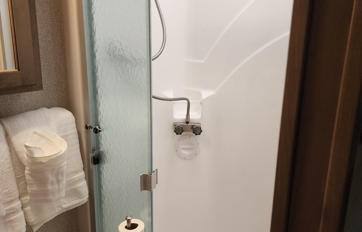 Master Full Bathroom