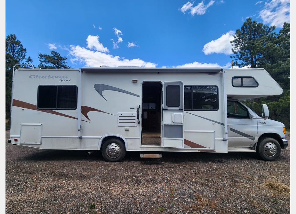Class C Motor Home rentals in Highlands Ranch