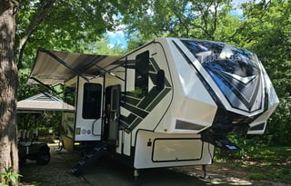 2021 Grand Design Momentum M-Class 349M