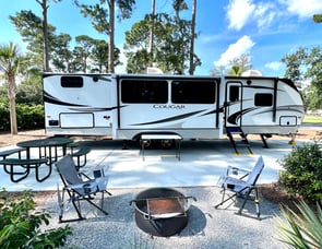 Keystone RV Cougar Half-Ton 34TSB