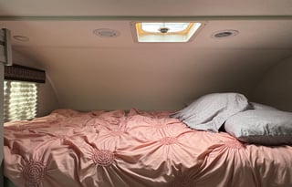 Family RV I 2025 Thor Quantum | Sleeps 5