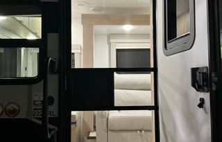 Winnie’s Road Adventures- 2024 Winnebago camper