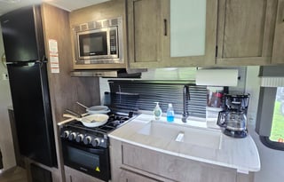 Family Glamping Salem Cruise Lite!