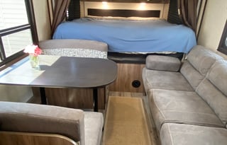 2019 Jayco Jay feather X 213