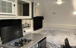 2025 Travel Lit Rove Lite