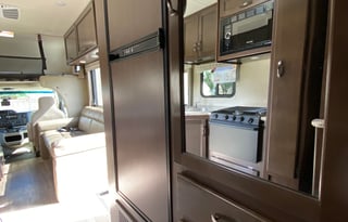 2019 Thor Motor Coach Four Winds 26B