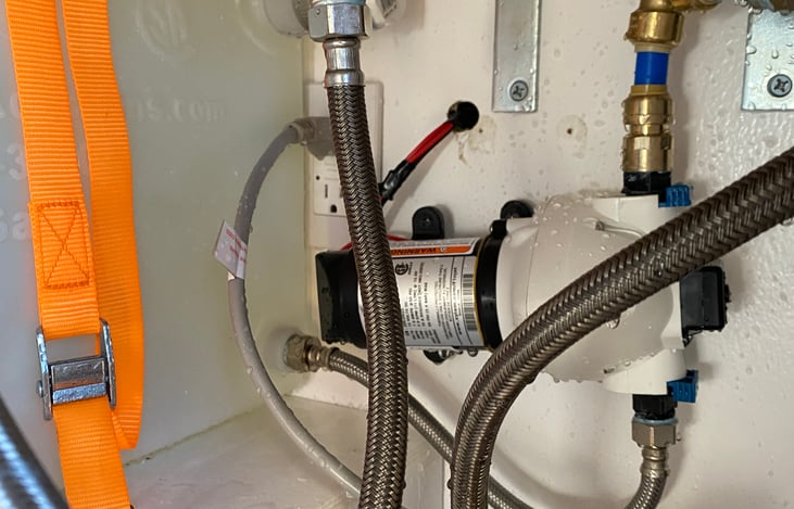 Water system and 30 gallon tank.