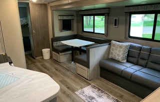 Comfortable and Clean Family RV Rental