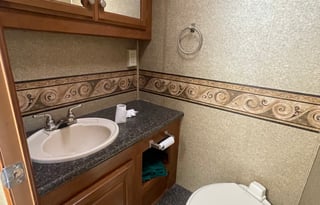 2013 Thor Motor Coach Daybreak 28PD