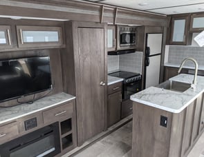 Dutchmen RV Coleman Light 2955RL