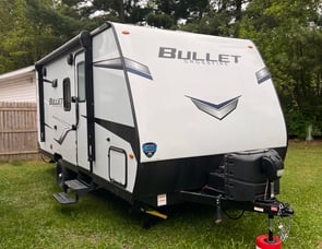 Keystone RV Bullet Crossfire 1700BH