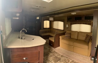 2014 Dutchmen RV Coleman Expedition CTS233QB