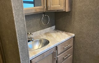 2020 Thor Motor Coach Miramar - 37.1 foot