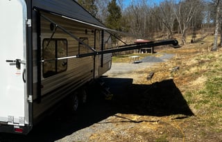 Shawhan Family Frenchies Toy Hauler