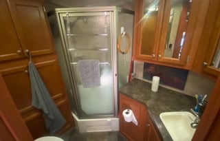 Great family escape house with garage.