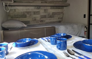 Cozy camper 2022 Dutchmen RV Coleman 17B