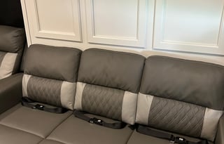 Fully Furnished Short-term Winter Rental