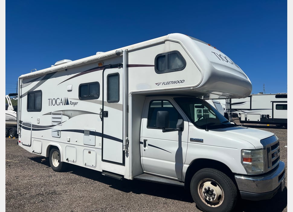 Class C Motor Home rentals in Evans
