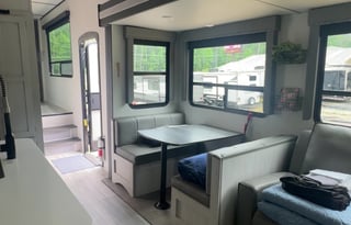 2022 Keystone RV Sprinter Limited 3590LFT