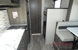 S'mors Roomy Family Friendly Lightweight Bunkhouse