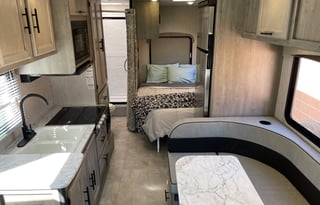 2022 Coachmen Freelander 22XG