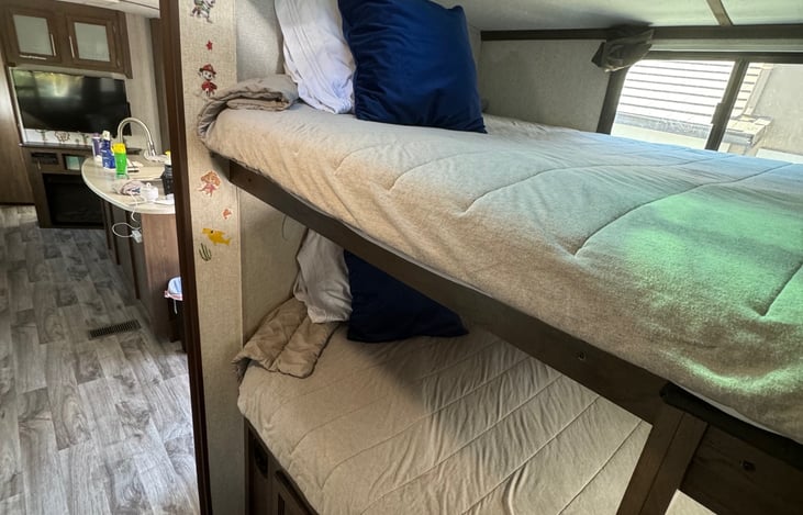 2nd bedroom blue grey bedding