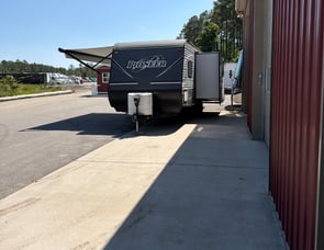 Heartland Pioneer BH 270