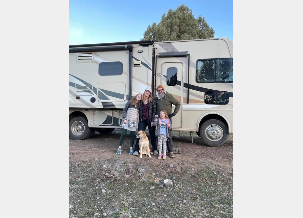 Class A Motor Home rentals in Central Point