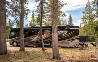 Fully Loaded 2017 Thor Motor Coach Outlaw 38RE
