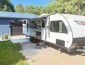 Forest River RV Wildwood X-Lite 28VBXLX