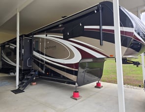 Grand Design Solitude 344GK