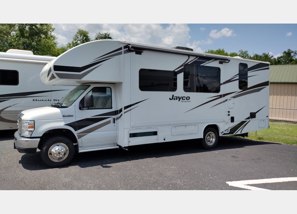 Class C Motor Home rentals in Audubon Park