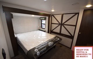 2019 Forest River RV Wildwood 33TS