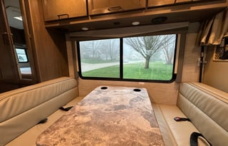 John's Thor Motor Coach Four Winds 22E