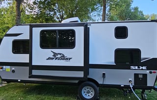 Jayco Jay Flight SLX 7 184BS Travel Trailer