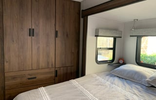 2022 Forest River RV Sunseeker MBS 2400B