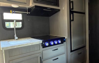 Jayco Micro – Sleeps 5 • Solar • Easy Tow!