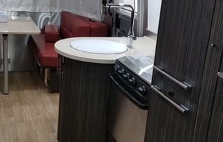 2019 Airstream International Signature