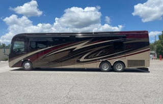 Ultimate Luxury 2018 Entegra Aspire 44R with bunks