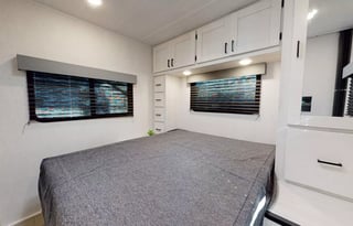 2025 Breezy Cruiser. XL Panoramic Windows Sleeps 8