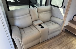 2023 Alliance RV Avenue All-Access 22ML