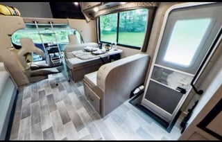 "The Chateau" -2024 Very spacious