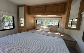 Fully stacked beautiful Rv