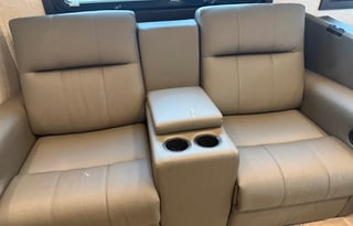 2023 Jayco Greyhawk 30Z