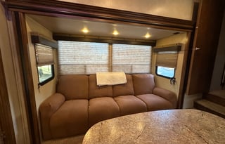 "Nash" - 36ft Fully Stocked DELIVERY ONLY!