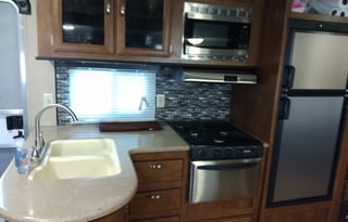 PEACE RIVER SPECIAL Forest River 27 Foot