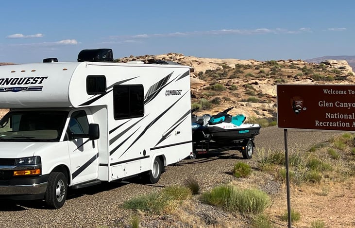 Heading Out to Lake Powell for a Jet Ski Camping Trip.